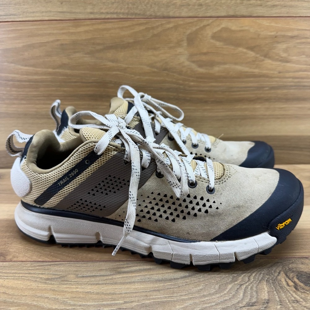 DANNER Trail 2650 Hiking Sneakers Womens 8.5 M Bronze Wheat Suede Vibram Soles